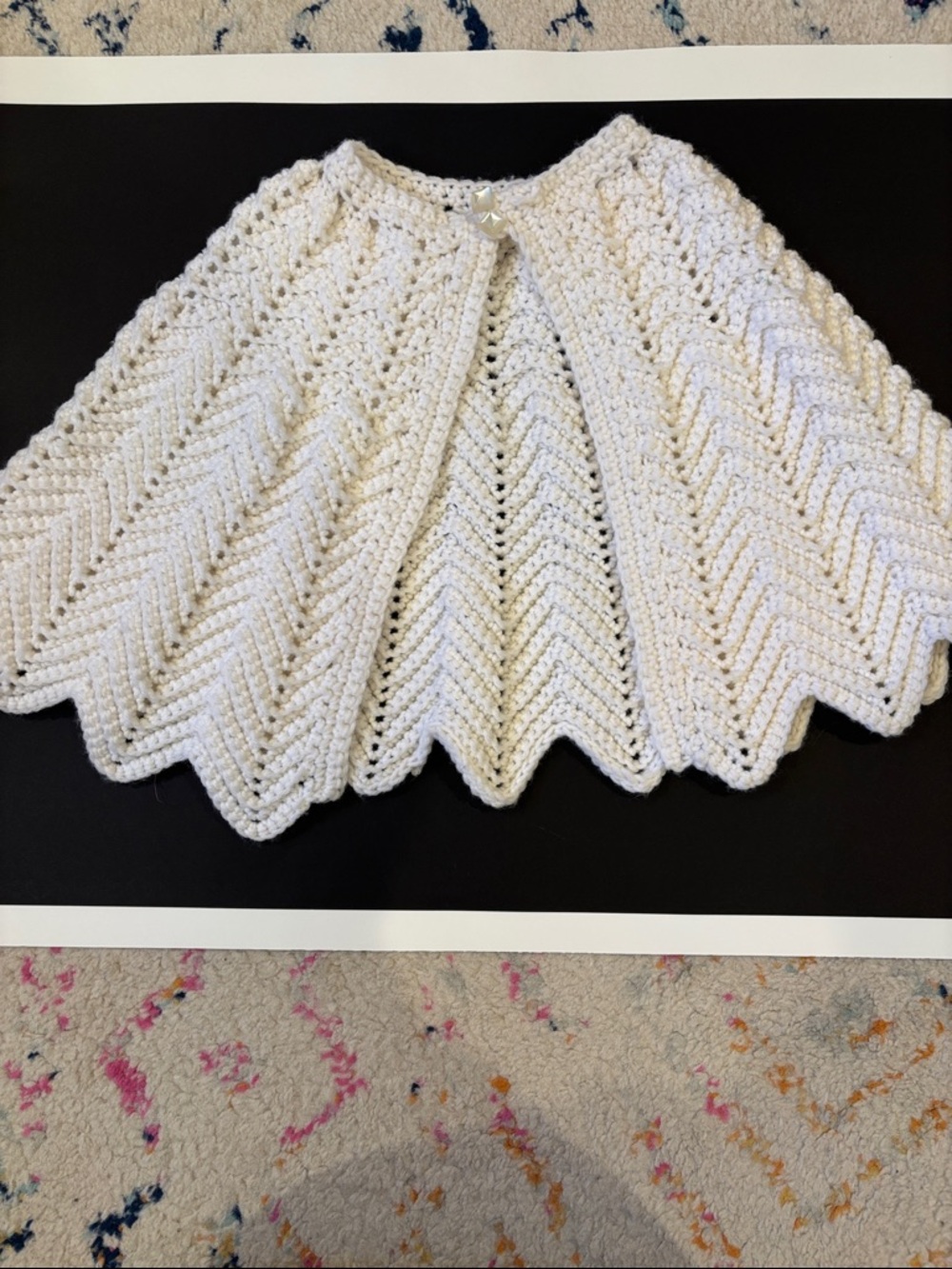 Vintage 70s Crocheted Shawl